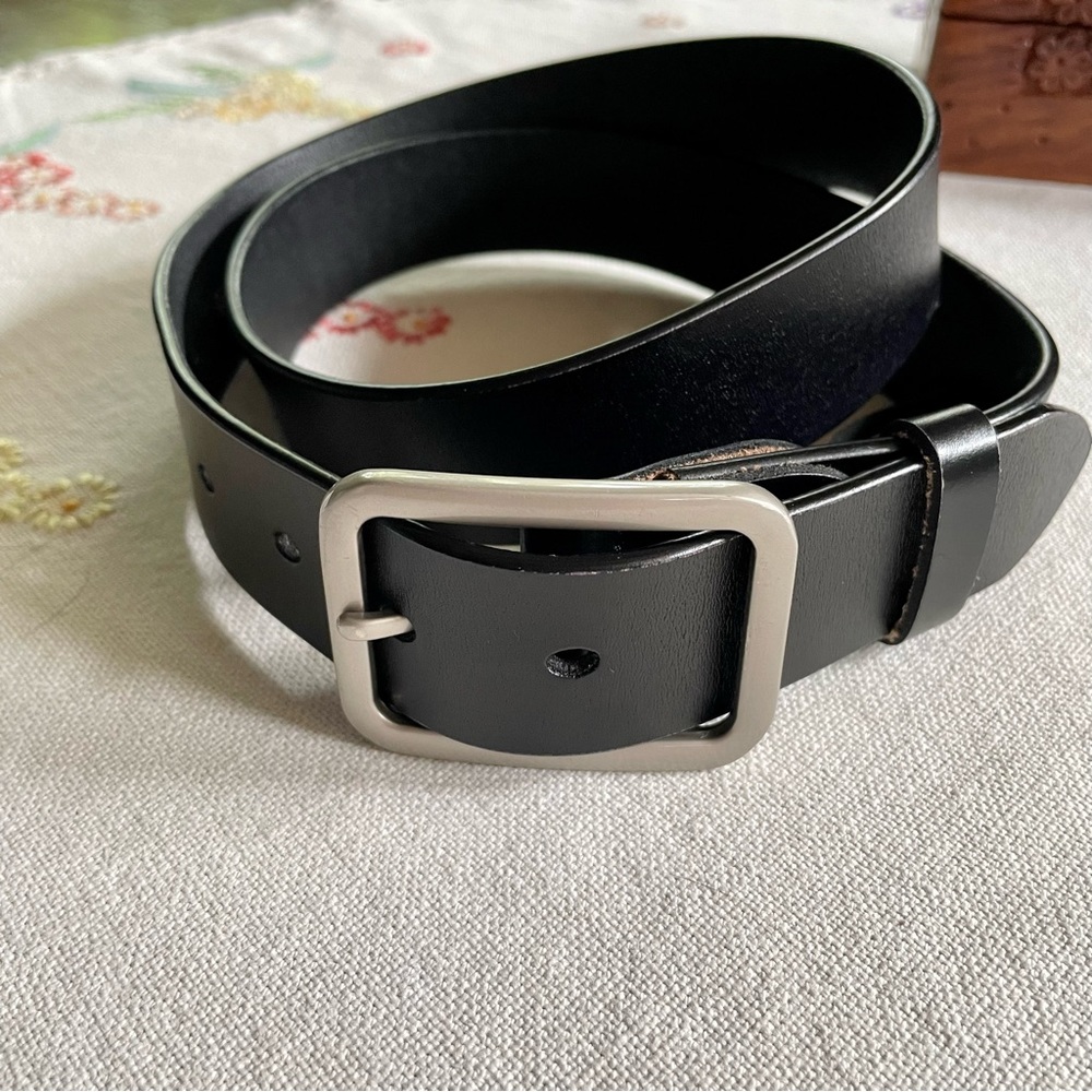 Black Leather Belt with Rectangular Silver Buckle. 40" Long x 1.5" Wide